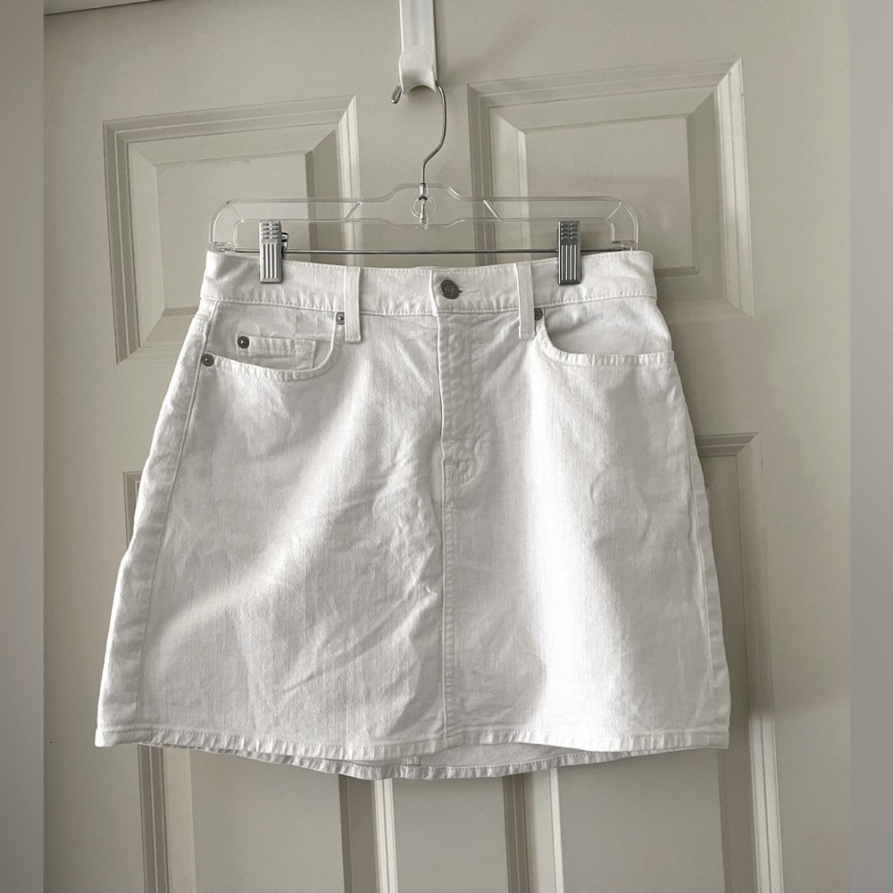 Women’s 7 For All Mankind White Denim Skirt pockets size 28 cotton spandex